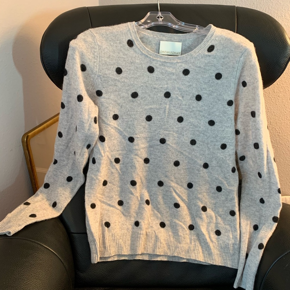 Cashmere sweater